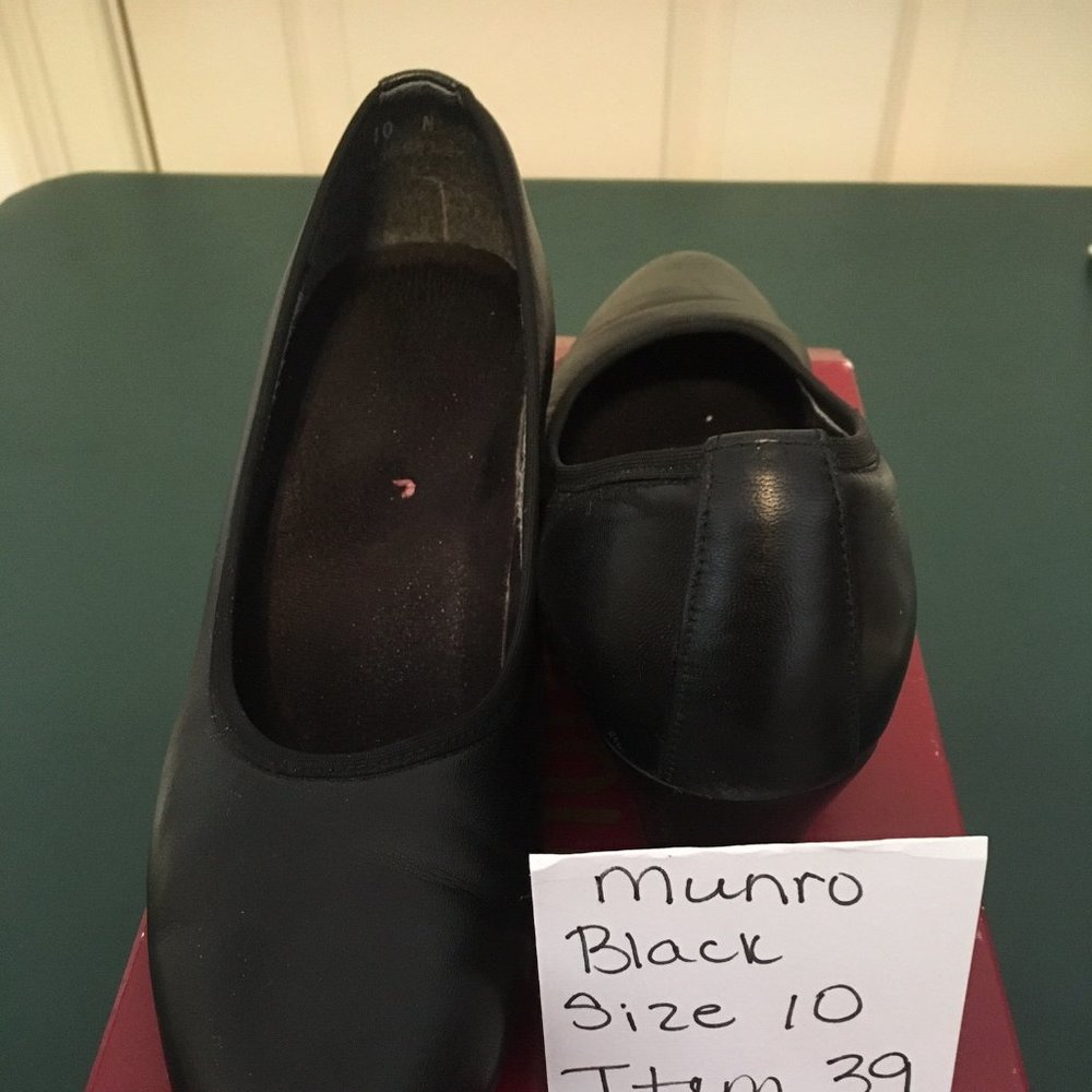 Munro heels & platforms